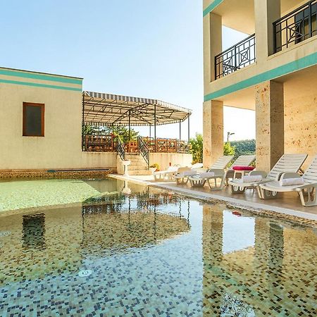 Aparthotel Prostor Kavarna Luaran gambar